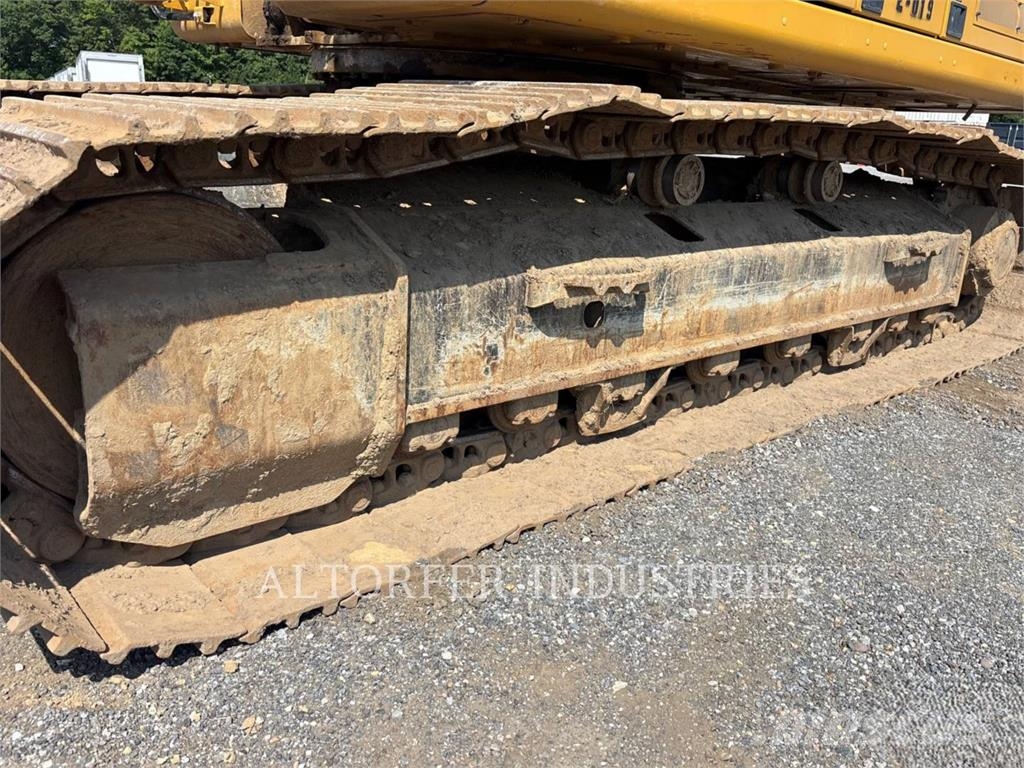 CAT 340-08 Gravemaskiner på larvebånd