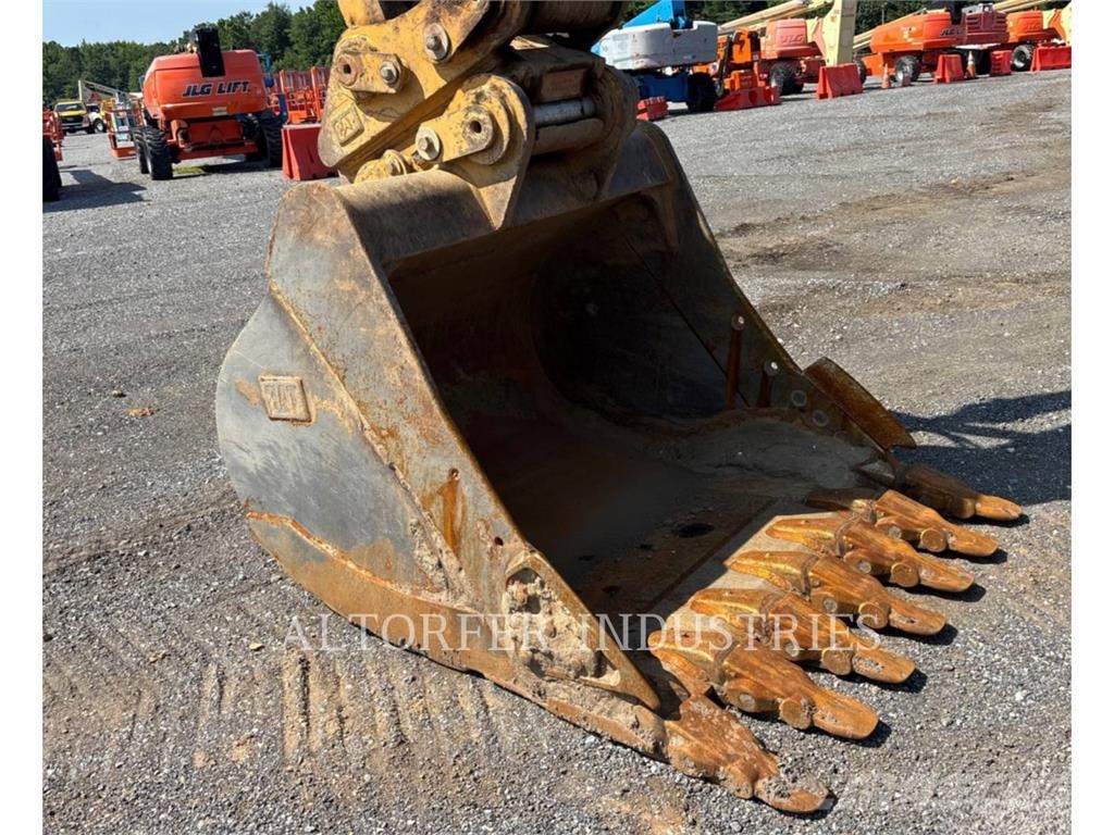 CAT 340-08 Gravemaskiner på larvebånd