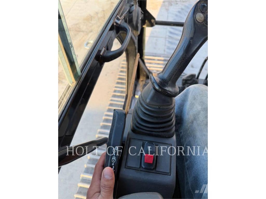 CAT 340 2D Pásové rýpadlá