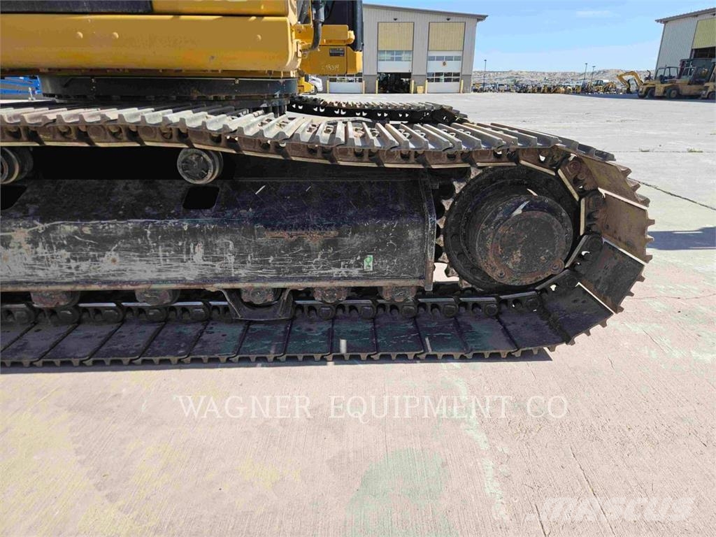 CAT 34008 Roomikekskavaatorid