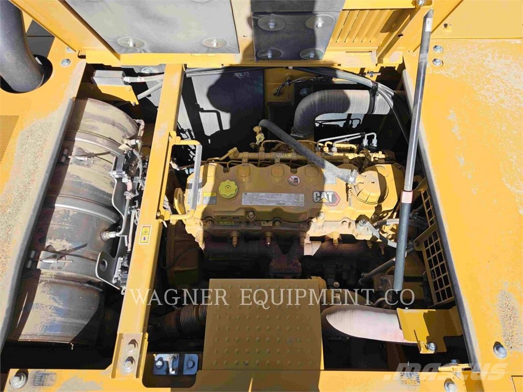CAT 34008 Roomikekskavaatorid