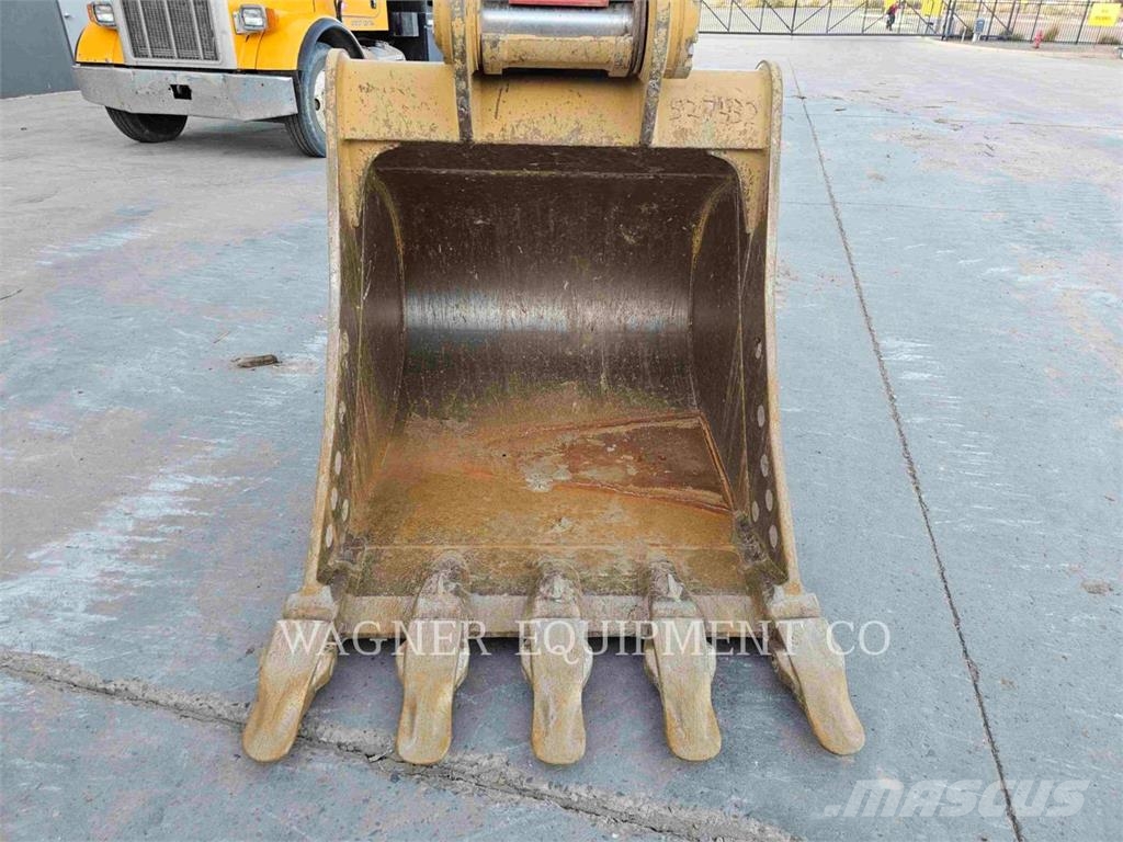 CAT 34008 Raupenbagger
