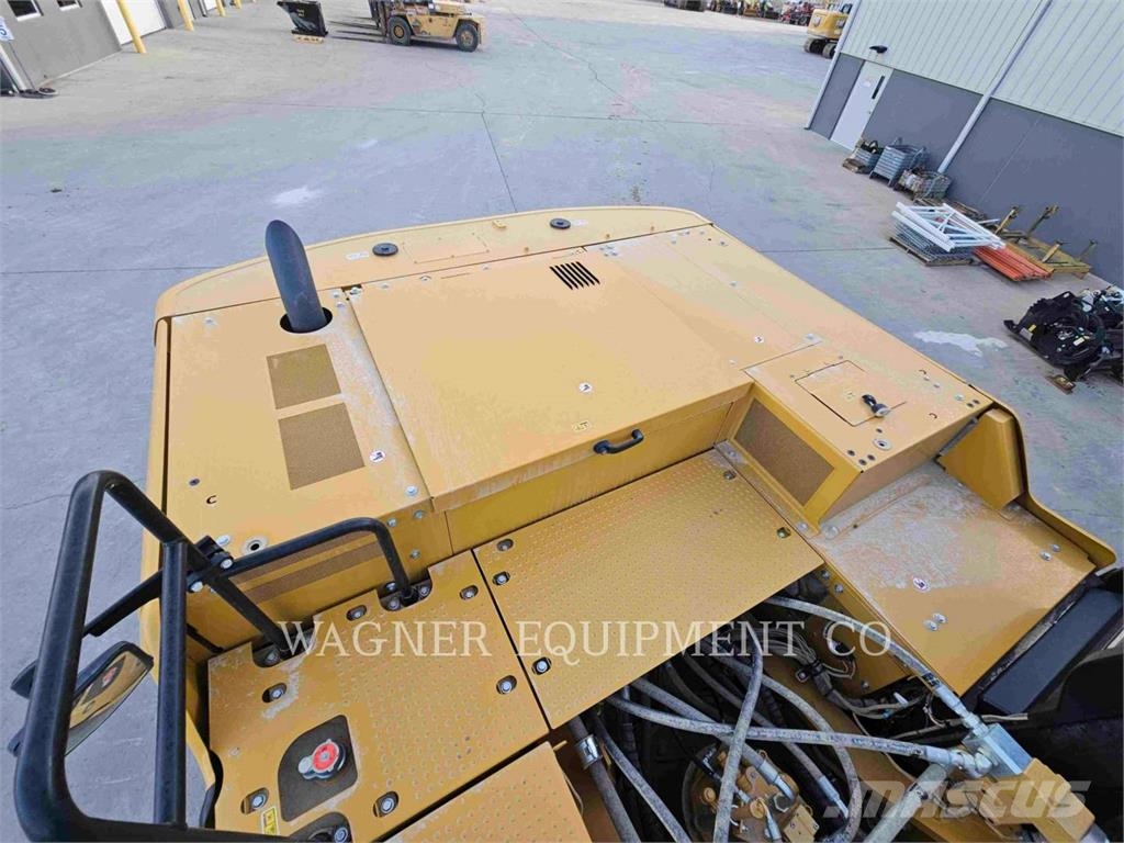 CAT 34008 Raupenbagger