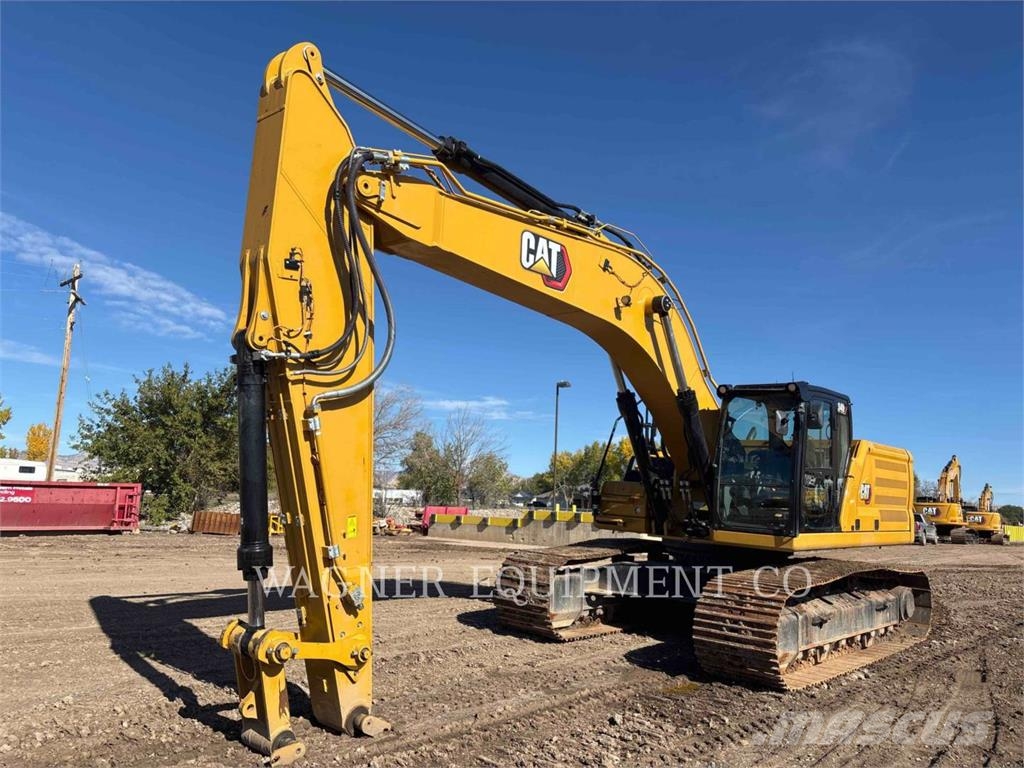 CAT 34008 حفارات زحافة