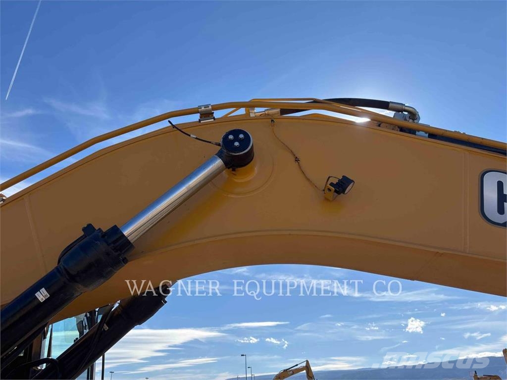 CAT 34008 حفارات زحافة