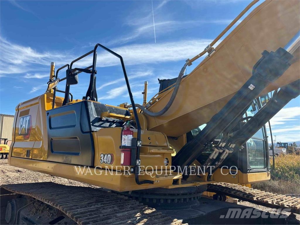 CAT 34008 حفارات زحافة