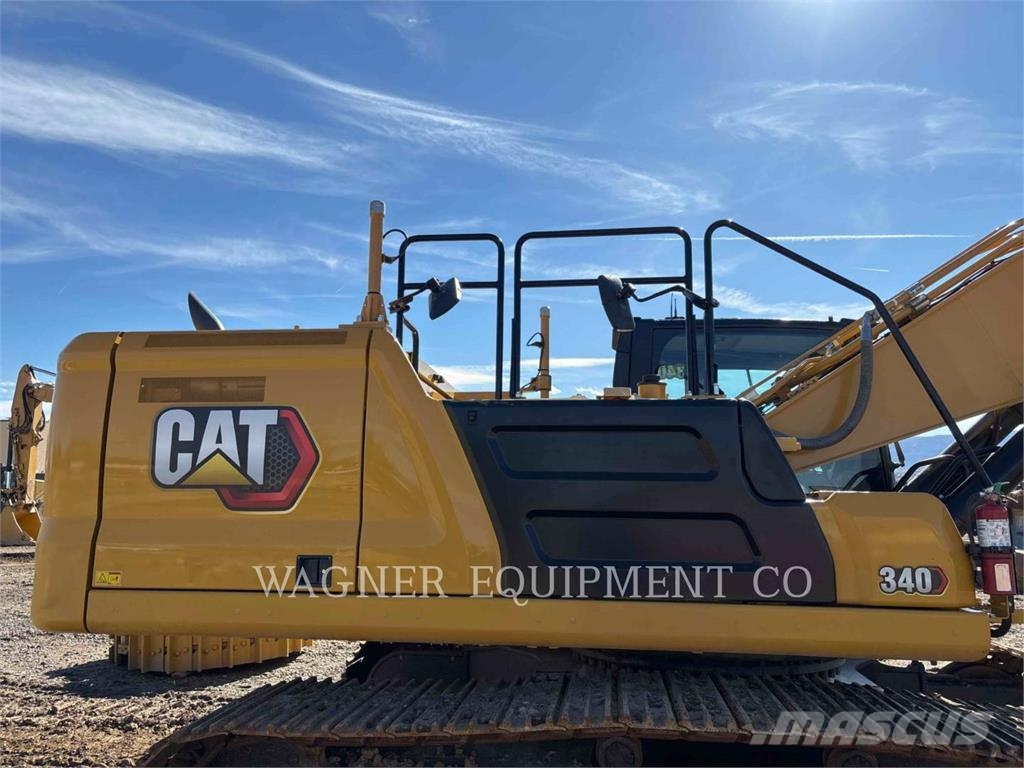 CAT 34008 حفارات زحافة