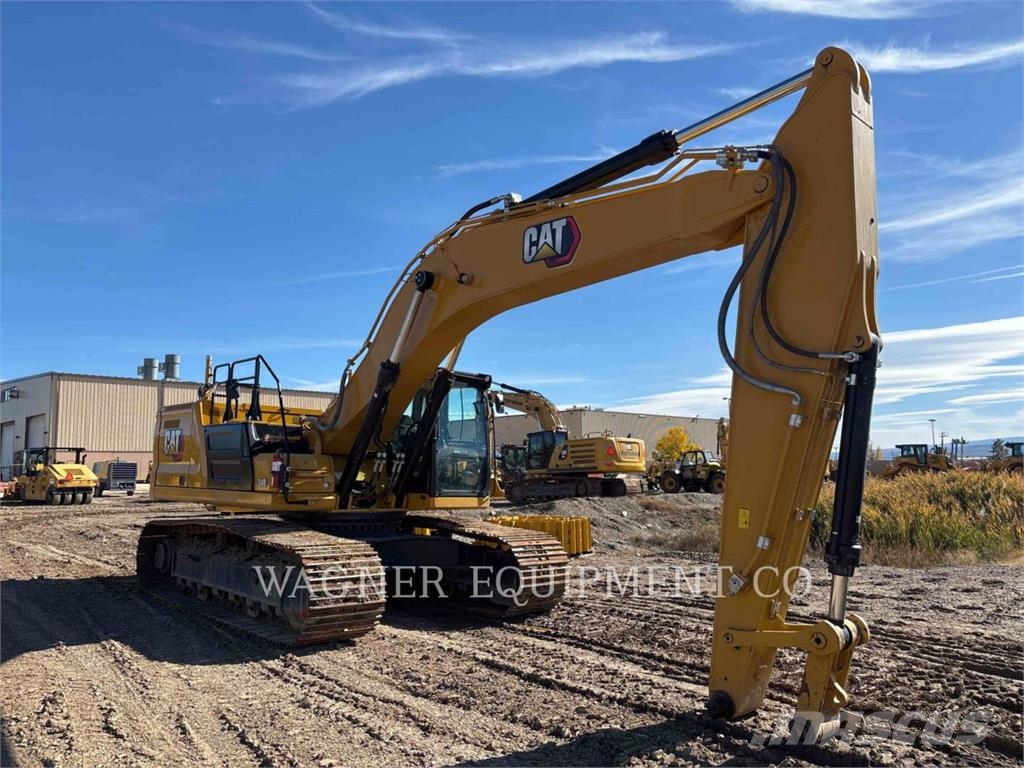 CAT 34008 حفارات زحافة