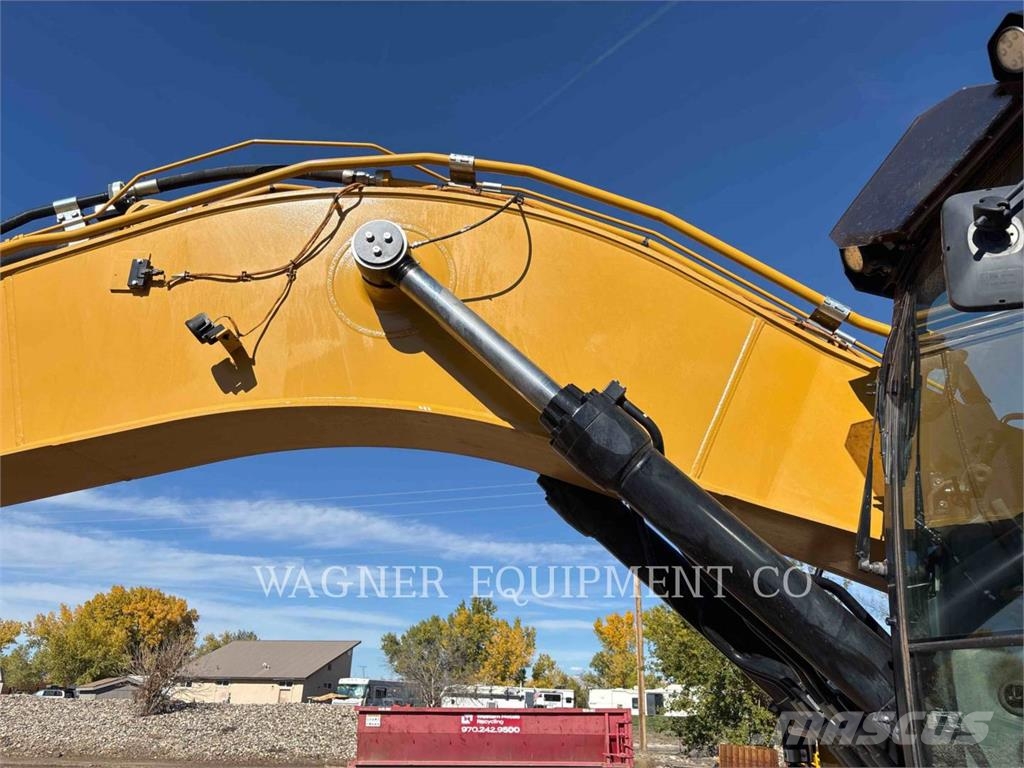 CAT 34008 حفارات زحافة