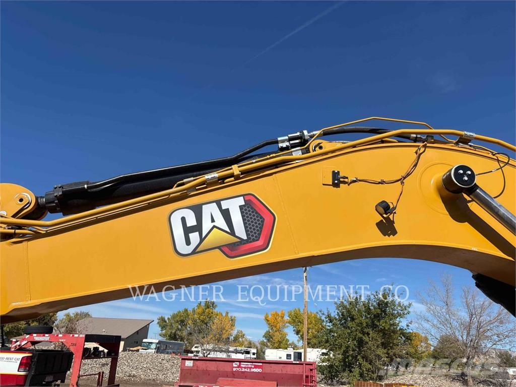 CAT 34008 حفارات زحافة