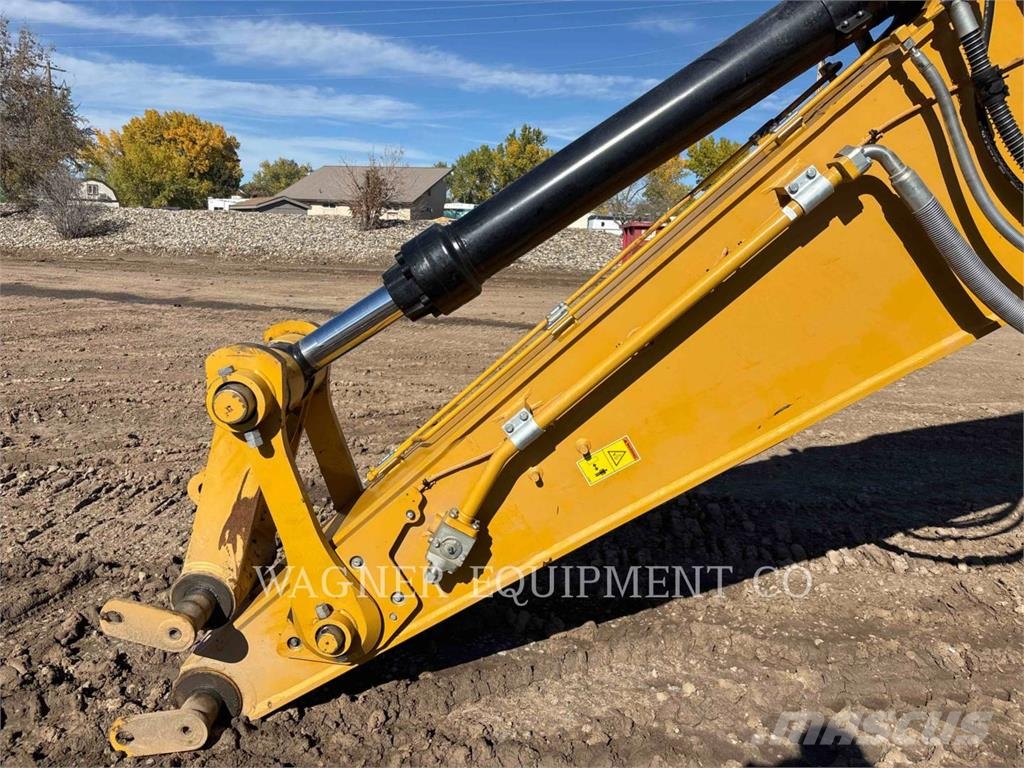CAT 34008 حفارات زحافة