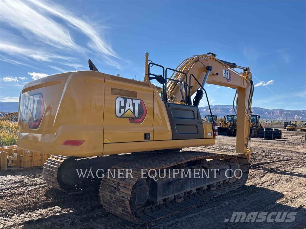 CAT 34008 حفارات زحافة