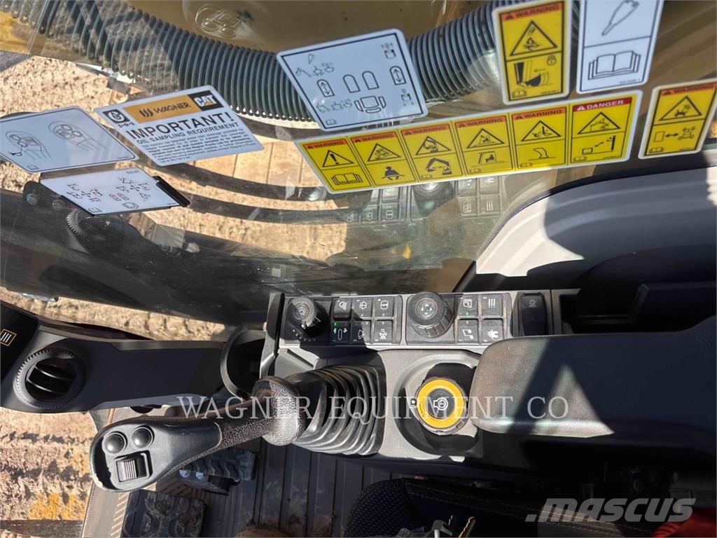 CAT 34008 حفارات زحافة
