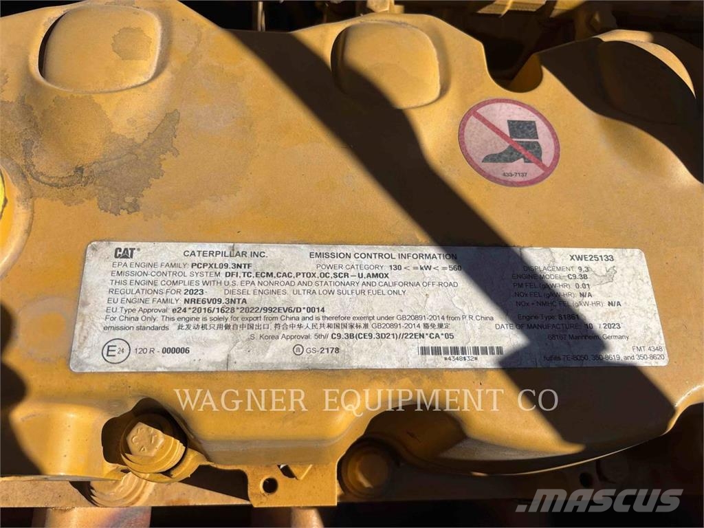 CAT 34008 حفارات زحافة