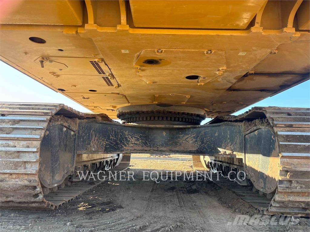 CAT 34907 Raupenbagger