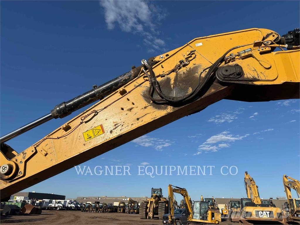 CAT 34907 Raupenbagger