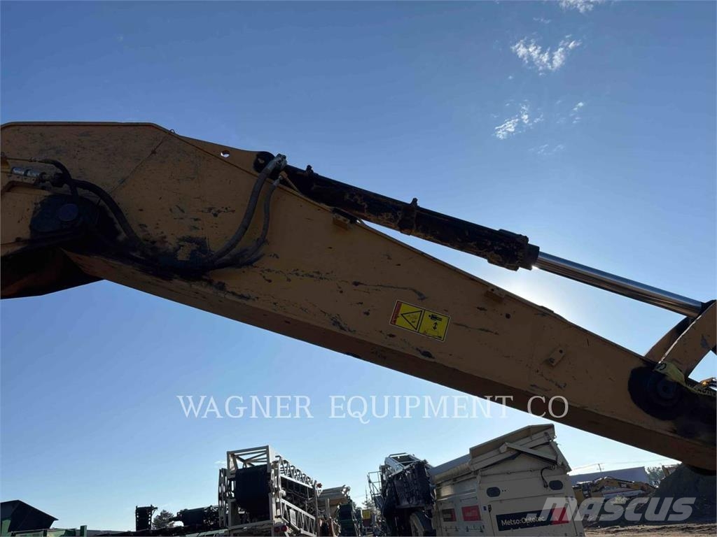 CAT 34907 Raupenbagger