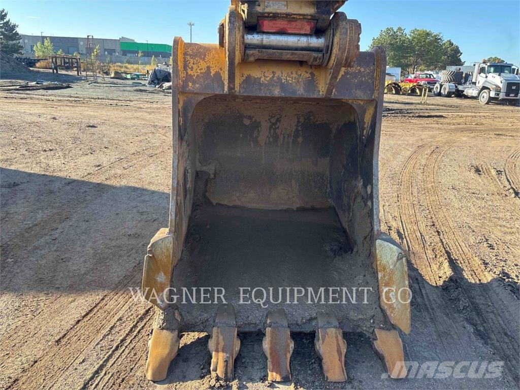 CAT 34907 Raupenbagger