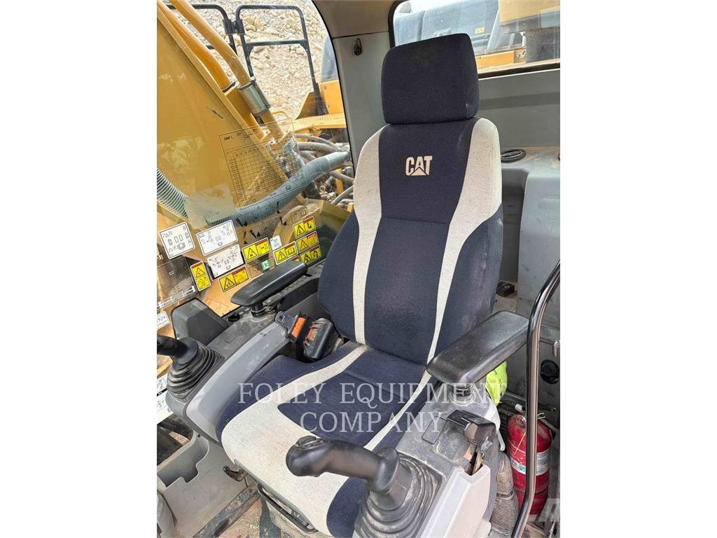CAT 349FL Crawler excavators