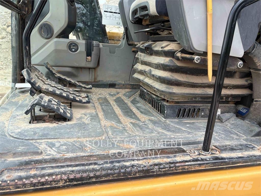 CAT 349FL Crawler excavators