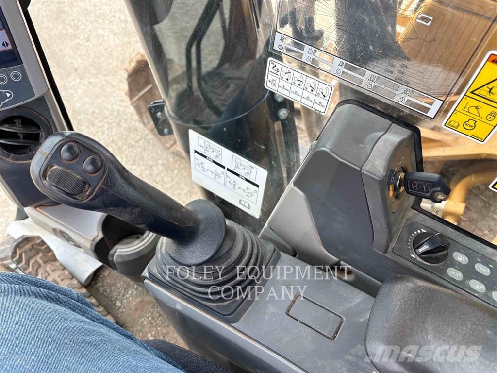 CAT 349FL Crawler excavators