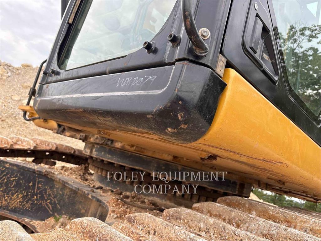 CAT 349FL Crawler excavators