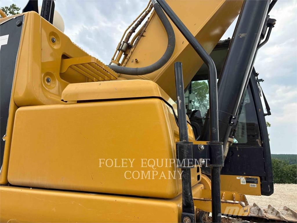 CAT 349FL Crawler excavators