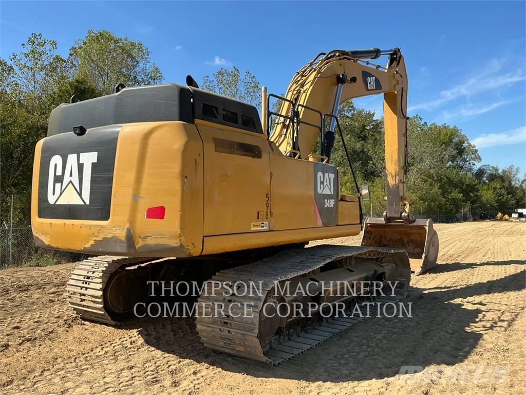 CAT 349FL حفارات زحافة