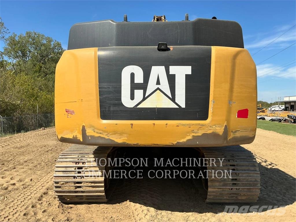 CAT 349FL حفارات زحافة