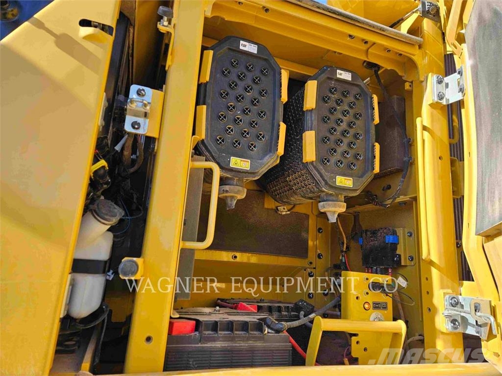 CAT 352 Beltegraver