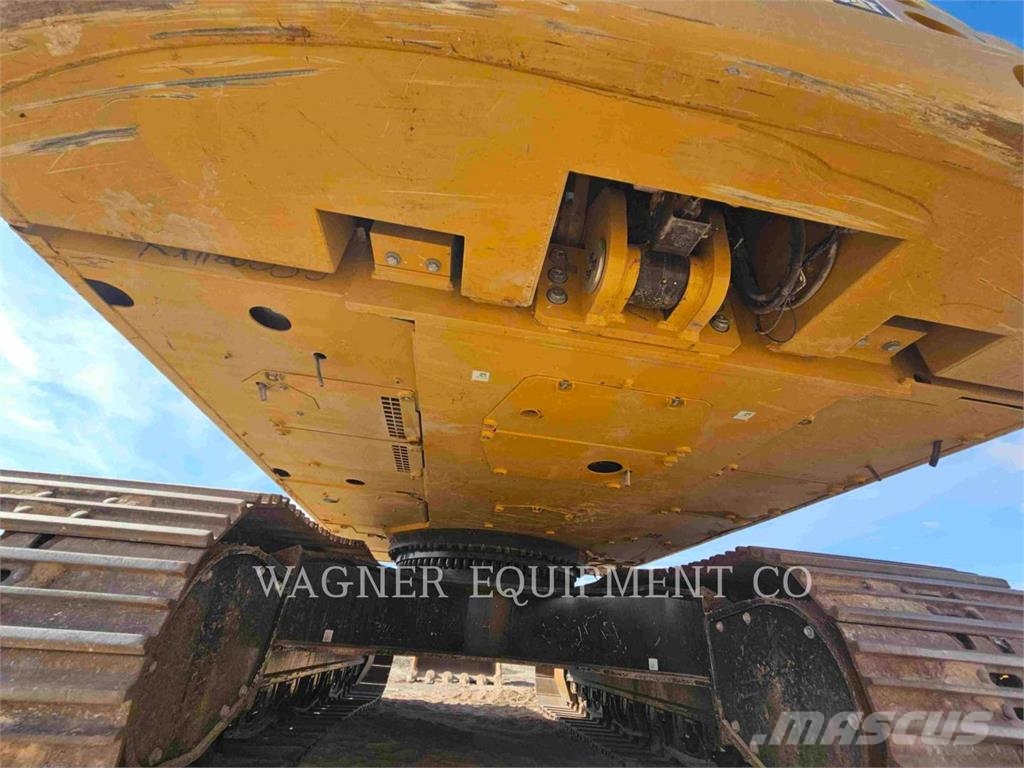 CAT 352 Excavadoras sobre orugas