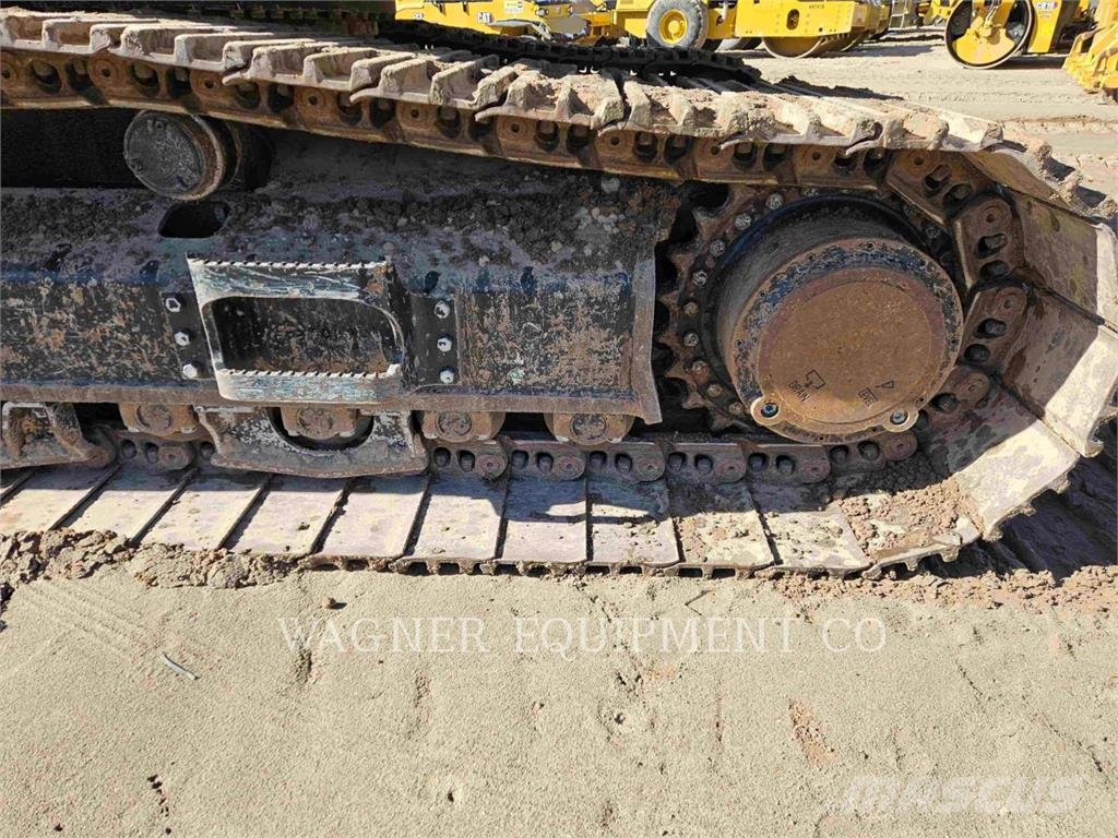 CAT 352 Excavadoras sobre orugas