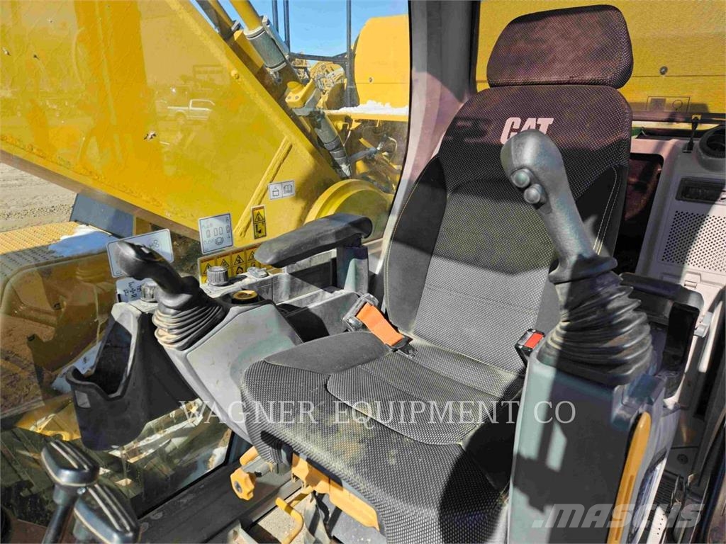 CAT 352 Excavadoras sobre orugas