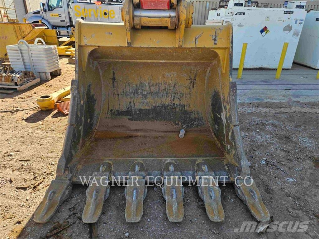 CAT 352 Excavadoras sobre orugas