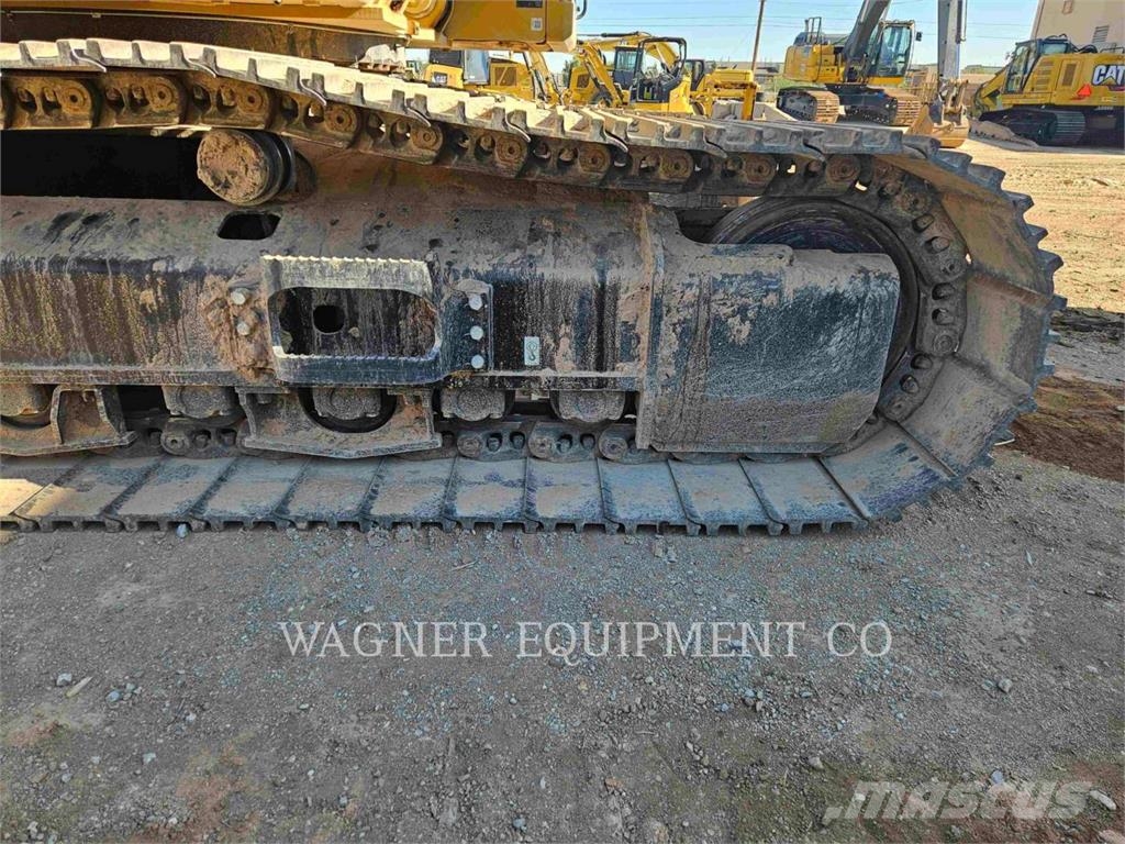 CAT 352 Excavadoras sobre orugas