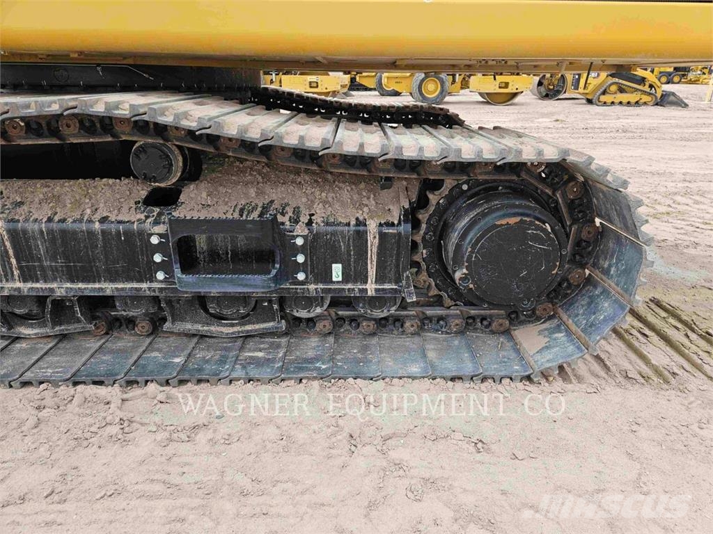 CAT 352 Excavadoras sobre orugas
