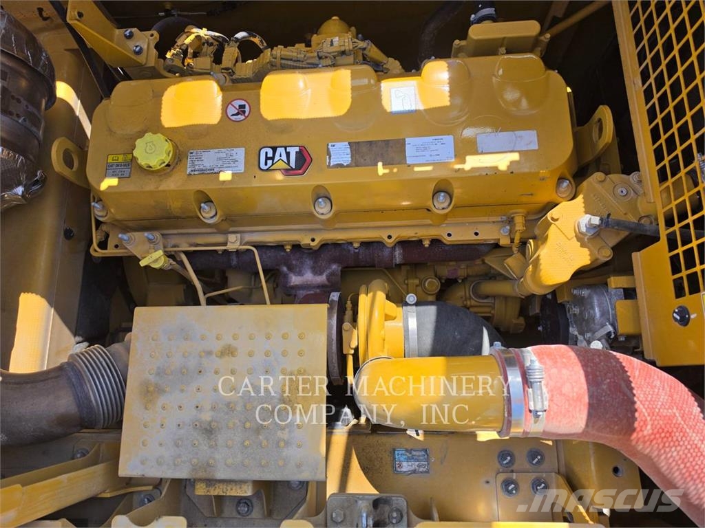 CAT 352 Bagri goseničarji