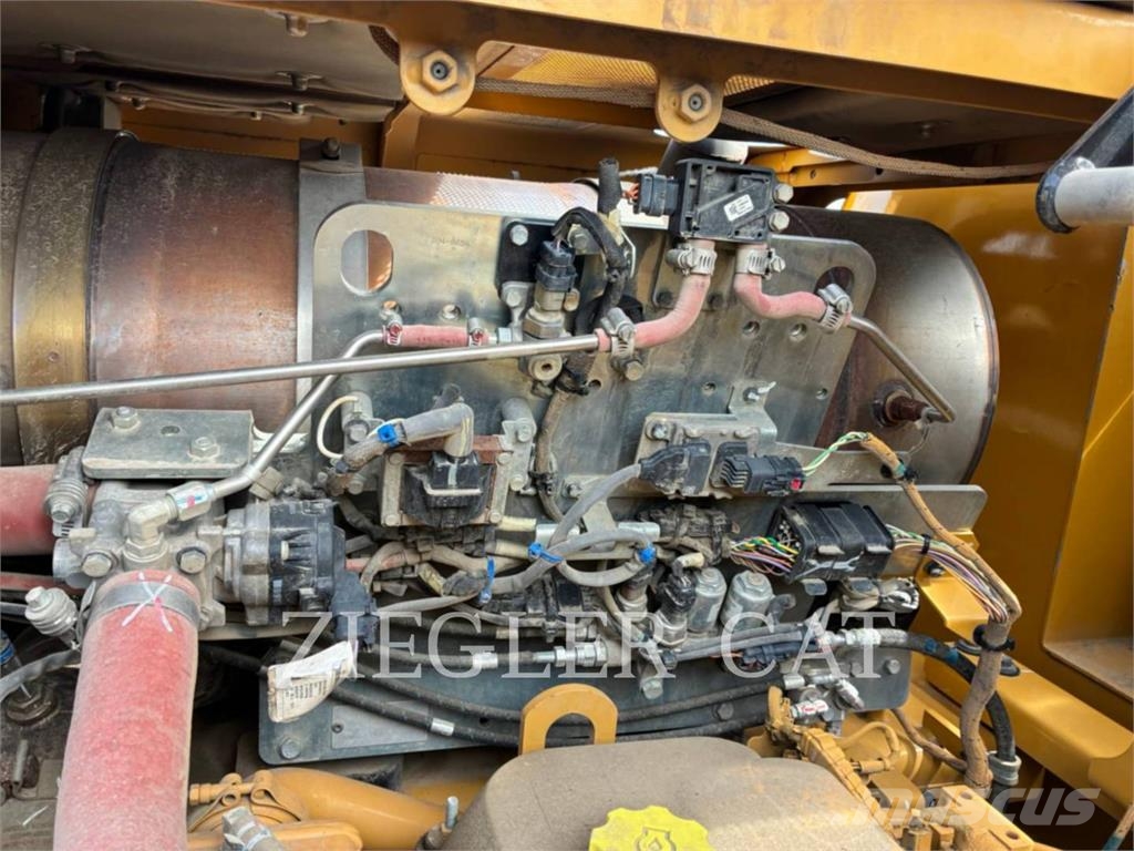 CAT 352-07 Raupenbagger