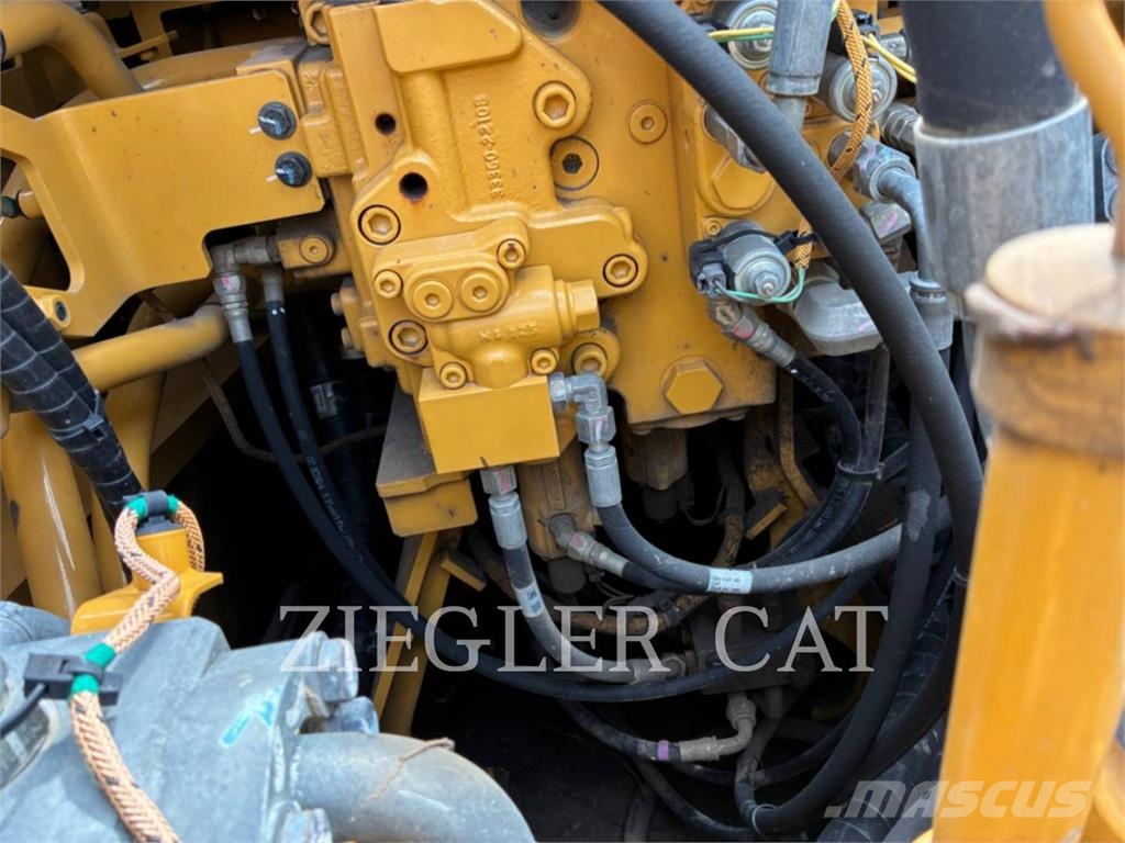 CAT 352-07 Raupenbagger