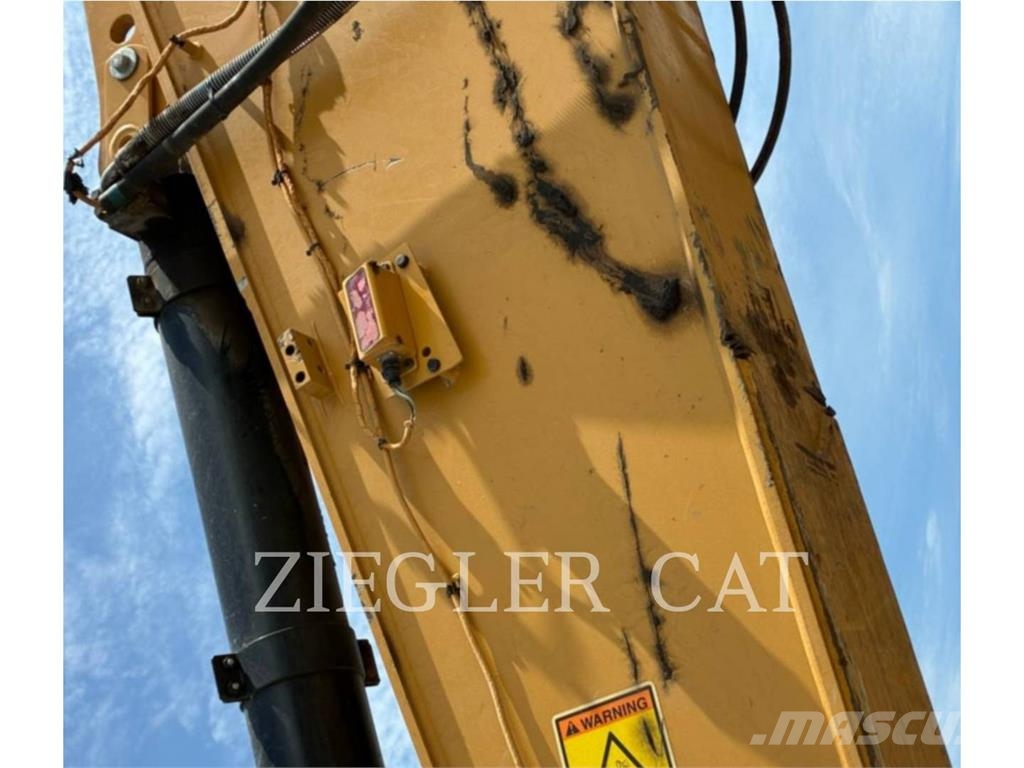 CAT 352-07 Raupenbagger