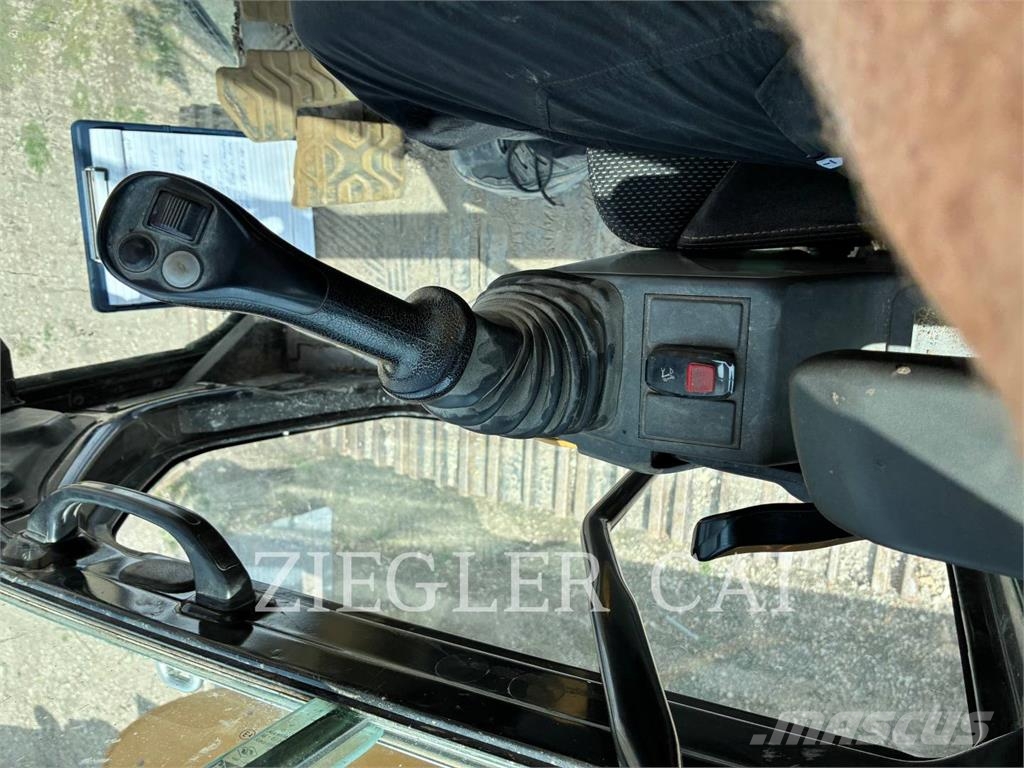 CAT 352-07 Raupenbagger