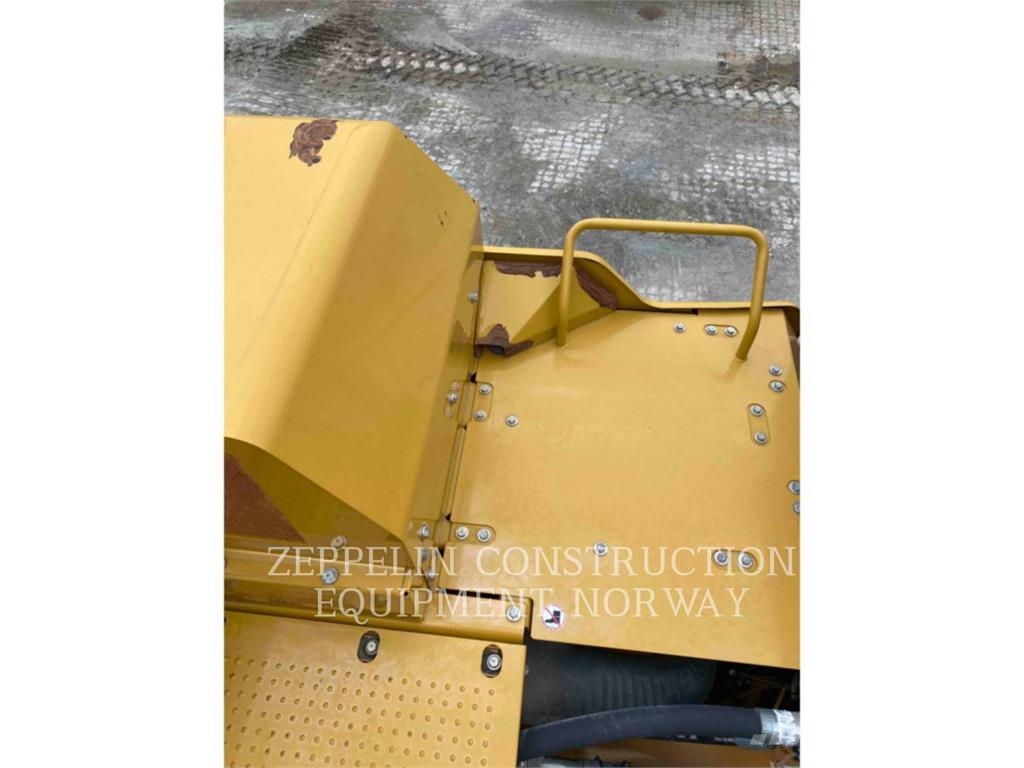 CAT 352-07 Beltegraver