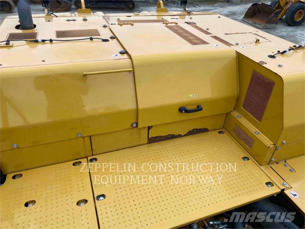 CAT 352-07 Beltegraver