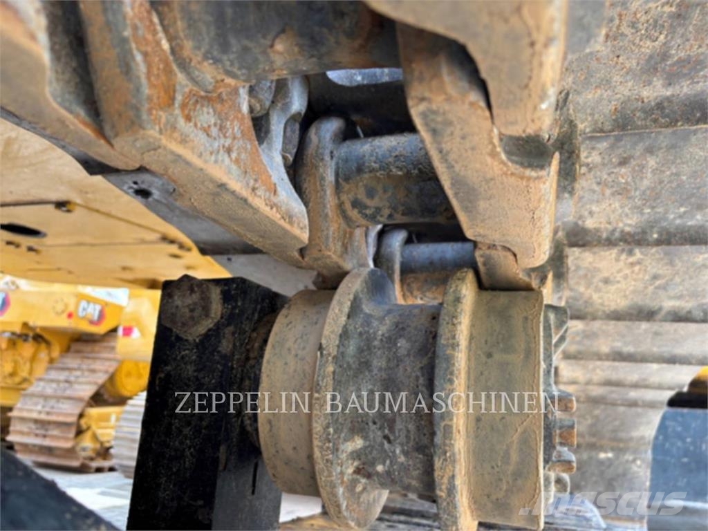 CAT 352-07A Bagri goseničarji