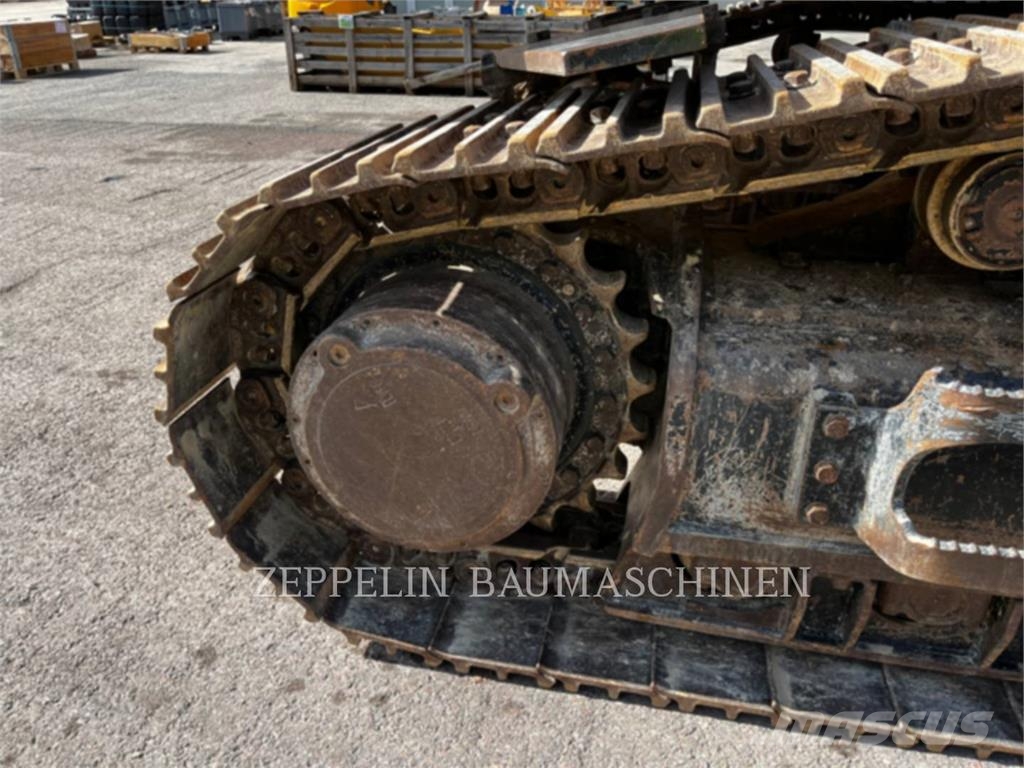 CAT 352-07A Bageri guseničari