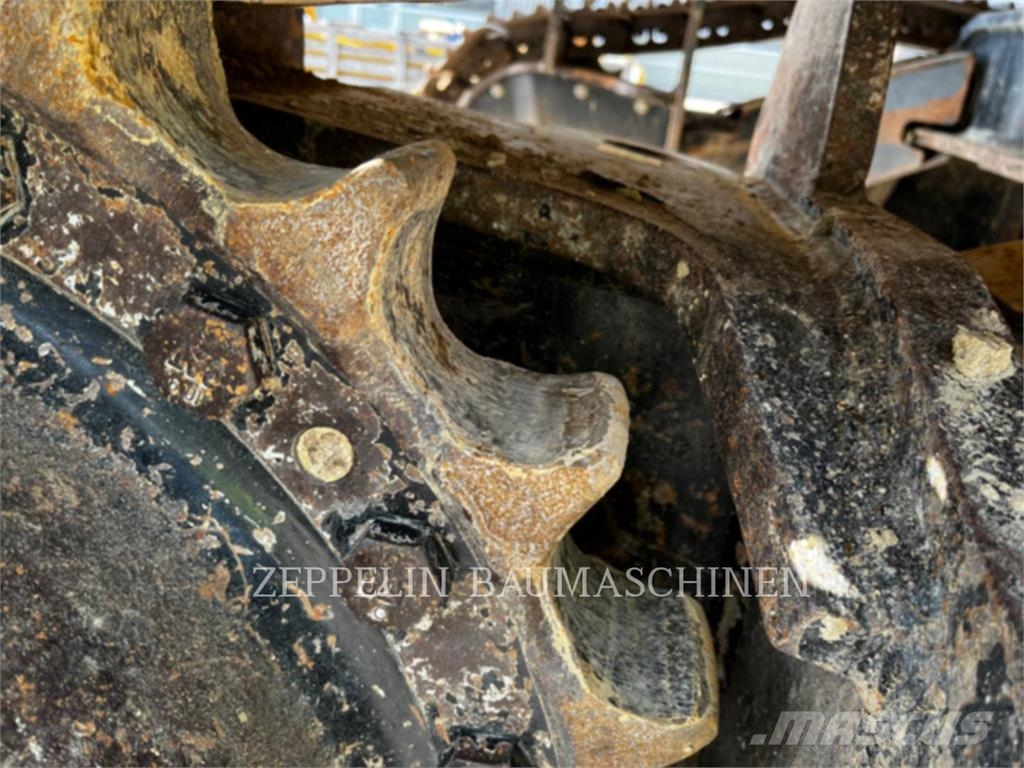 CAT 352-07A Bageri guseničari
