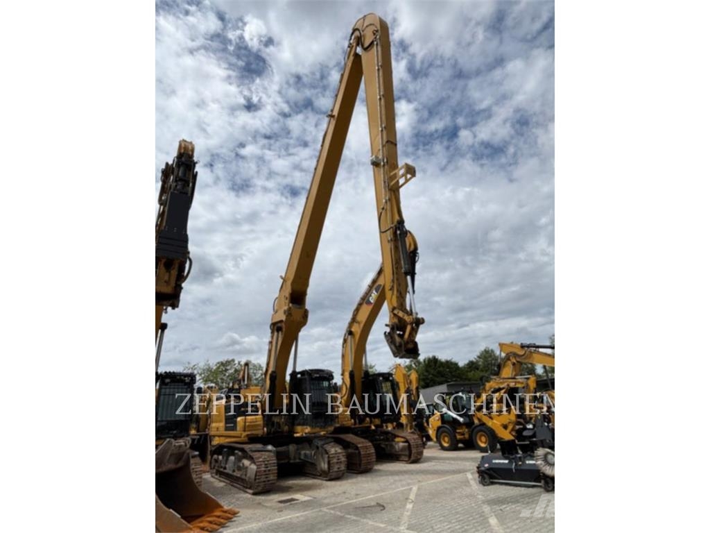 CAT 352-07AUHD Bagri goseničarji