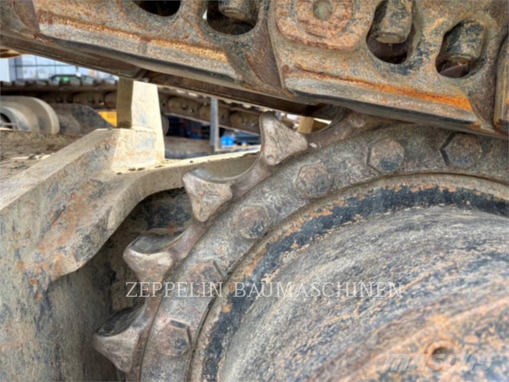 CAT 352-07AUHD Bagri goseničarji