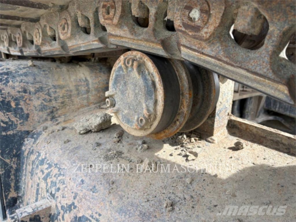 CAT 352-07AUHD Bagri goseničarji