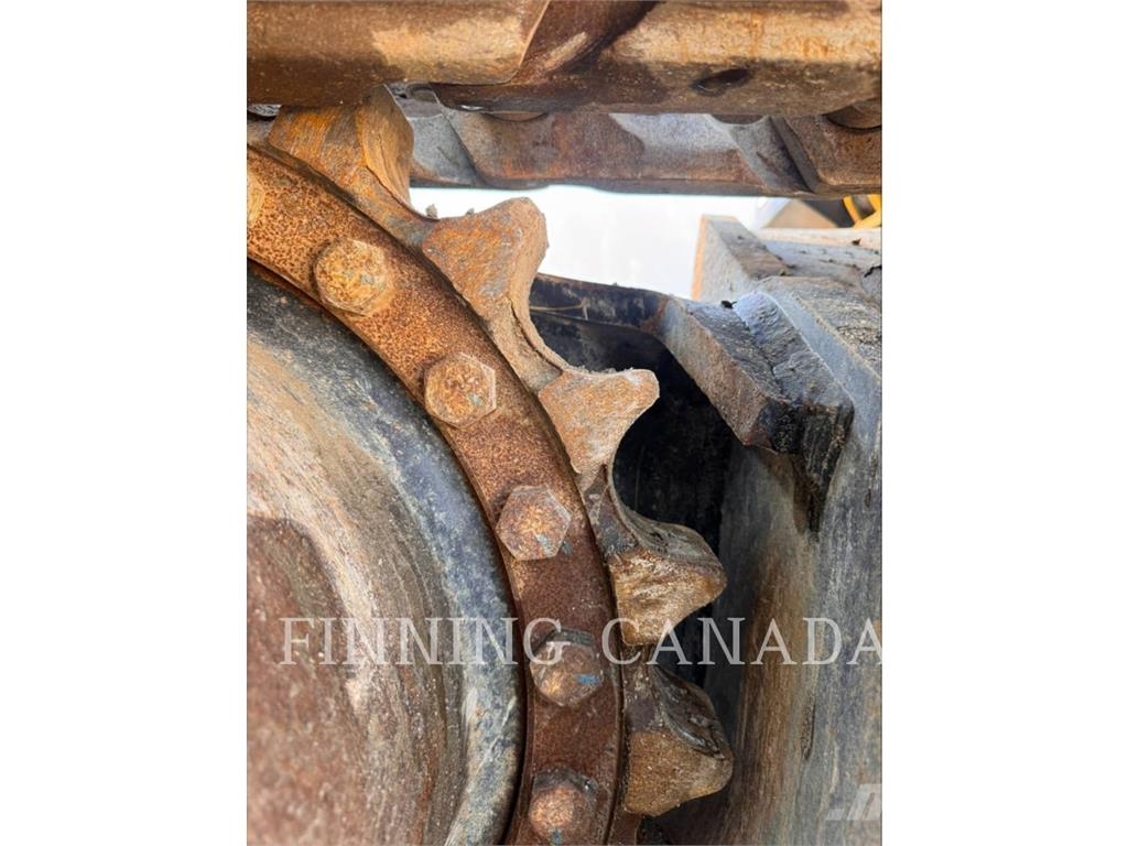 CAT 352-08 Crawler excavators